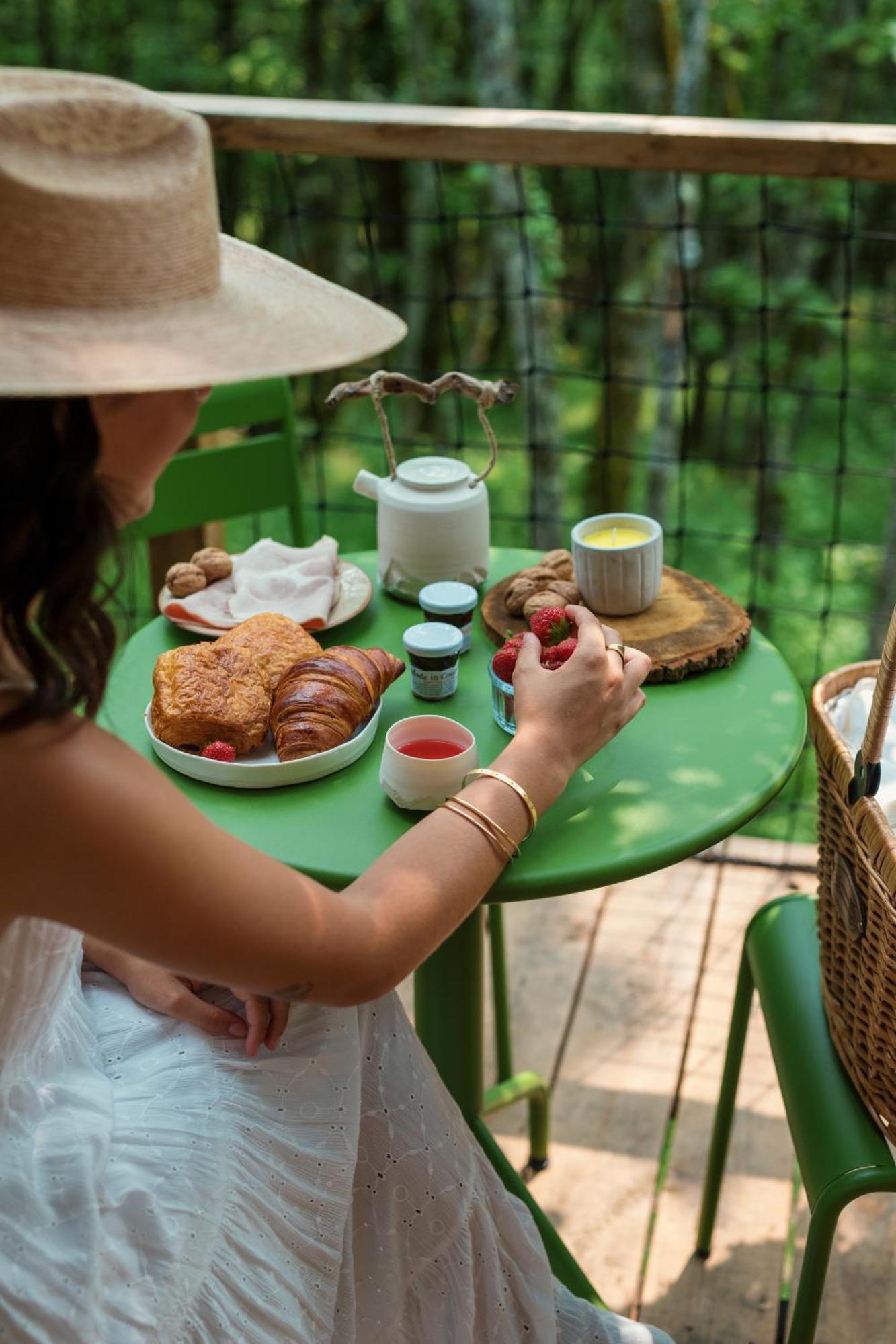 Wabi Sabi Lodge - Spa&Sauna Privatif - Foret Turenne Luaran gambar